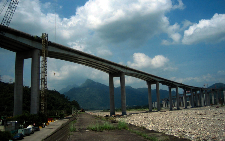 Box Girder Bridges / Taiwan